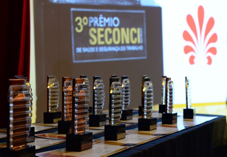 Prêmio (6)